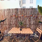 Apartment Cocooning Avec Terrasse Au Calme Quartier Les Musiciens A 7 Minutes A Pieds