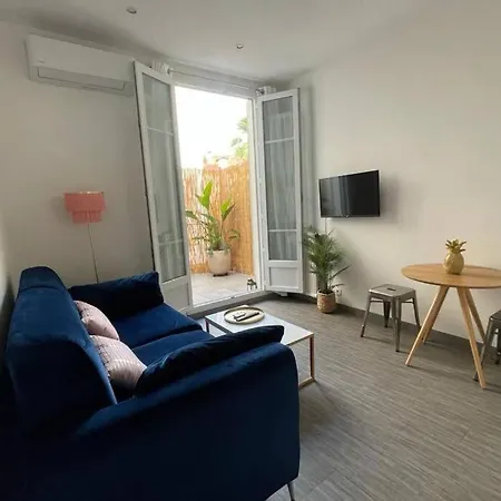 Apartment Cocooning *