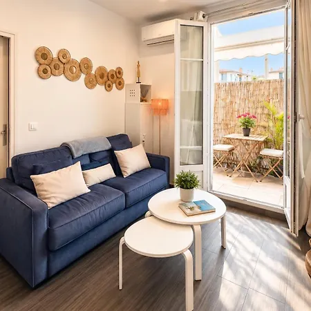 Апартаменты Cocooning Avec Terrasse Au Calme Quartier Les Musiciens A 7 Minutes A Pieds Ницца